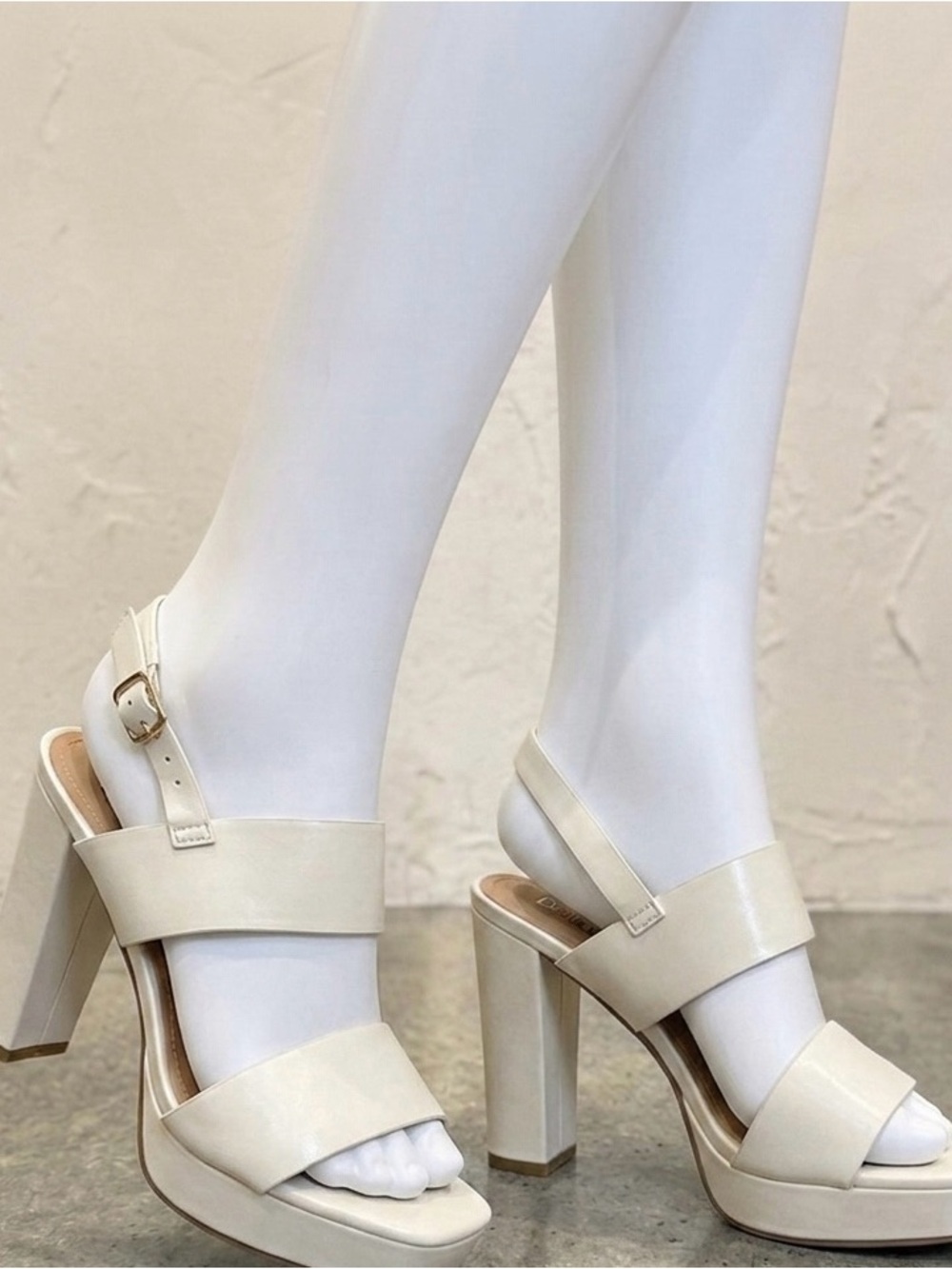 Women’s Platform Block Heel Sandals - Cream